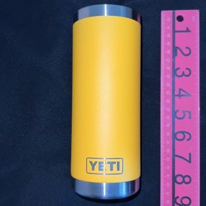 YETI 18oz Alpine Yellow Water Bottle Rambler like new no lid or sling